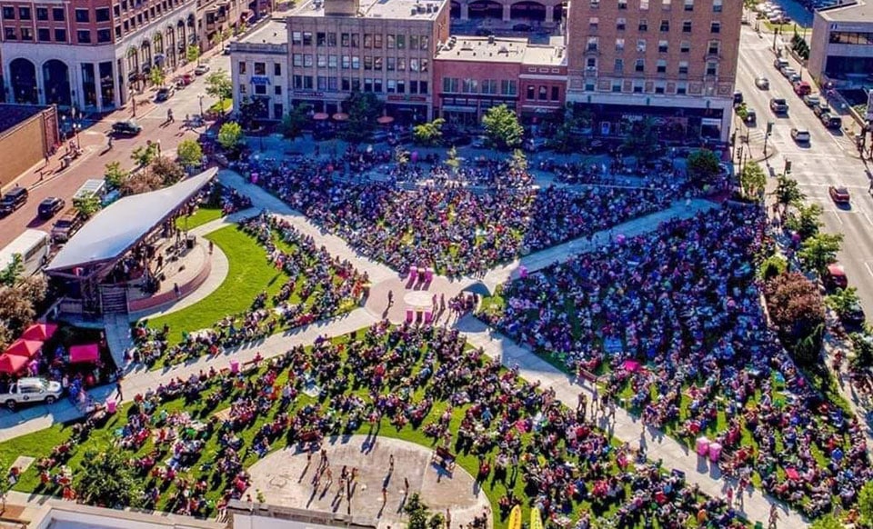 concert on the square